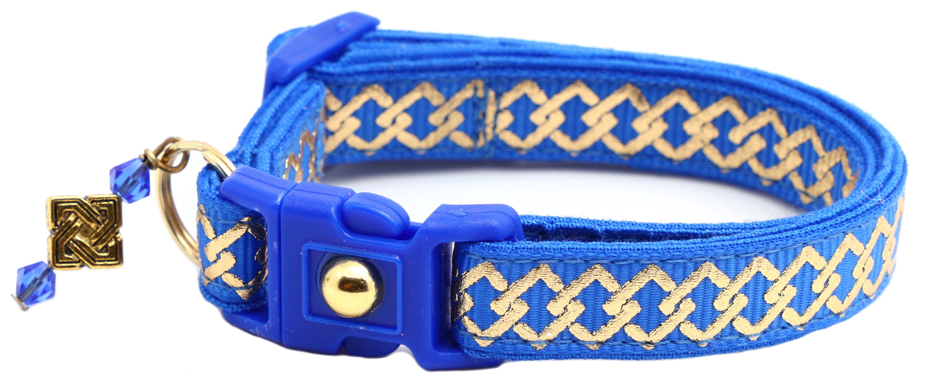 Gold Knots Breakaway Cat Collar